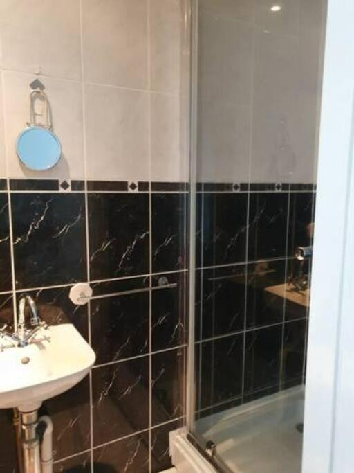 Orme View Dog Friendly Apartment Llandudno Kültér fotó